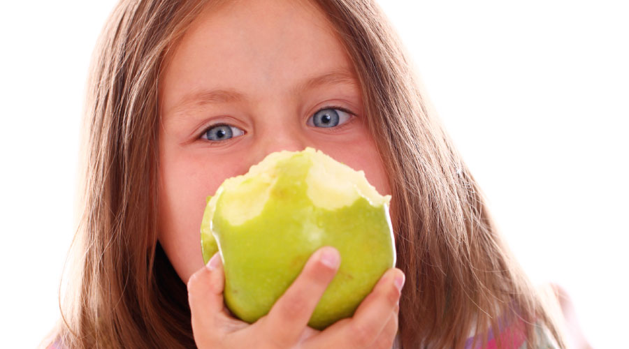 Buena alimentación y salud bucal desde la infancia