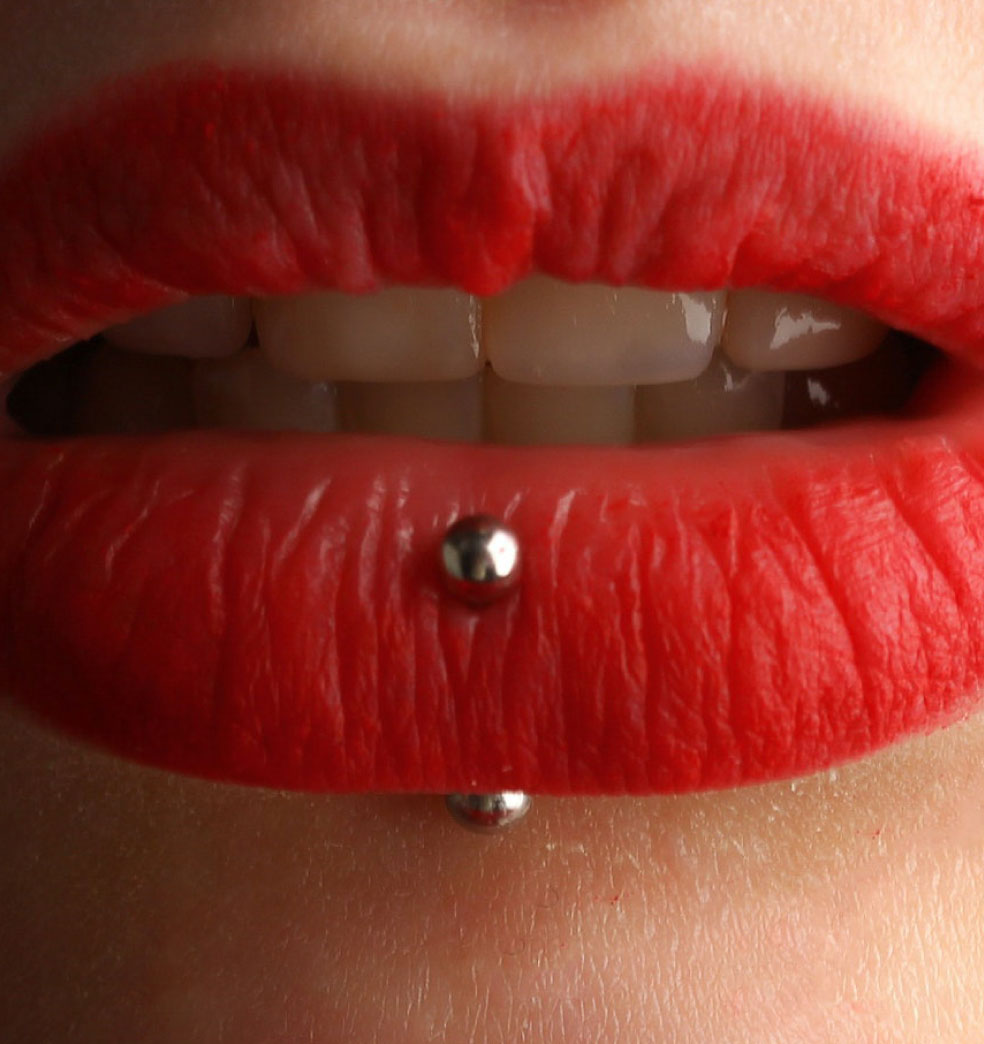 ¿Conoce el riesgo de los piercings en la boca??