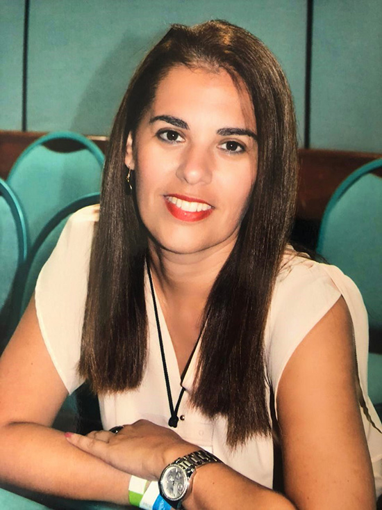 Dra. Rossana Rossi Odontólogo Cirujano, Especialista en Odontología Pediátrica y Salud Comunitaria