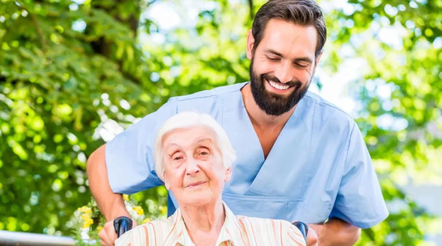 Múltiples ventajas de la evaluación geriátrica en casa
